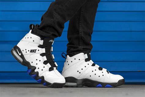 Nike air max2 cb94 - This Nike Air Max CB 94 comes dressed in a Black, White, and Pure Purple color combination which resembles the original release. Highlighted with Black nubuck on the overlays and White leather on the base. Swapping out Varsity Purple, the pair will now use Pure Purple. Other details include a Black midsole and a White rubber outsole.